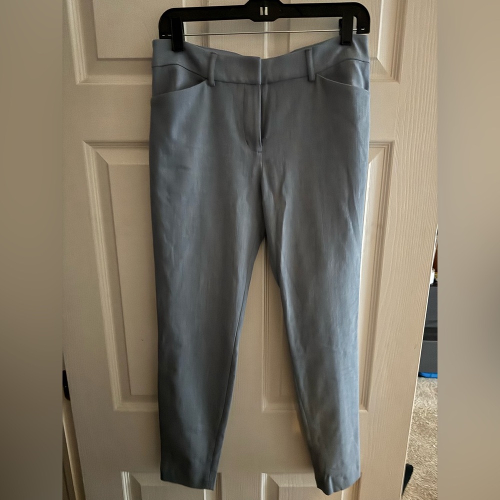 Blue express professional work pants 
Size 6